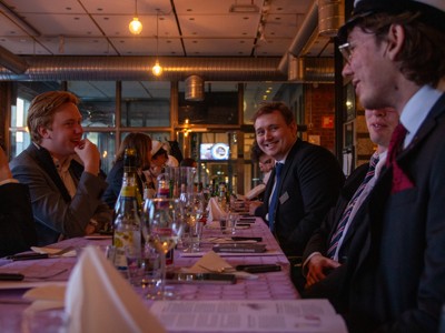Bild från "Tacktiva 25/26"