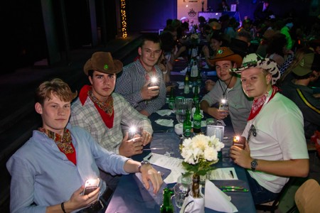 Bild från "Cowboys på Titanic - gasque"