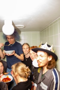 Bild från "Grøtzittning"