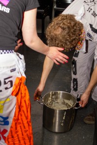 Bild från "Grøtzittning"