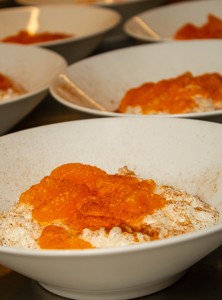 Bild från "Grøtzittning"