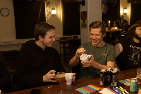 Bild från "Måla och skåla"