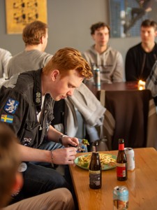 Bild från "Kaffe Konjak Karaoke Pub"