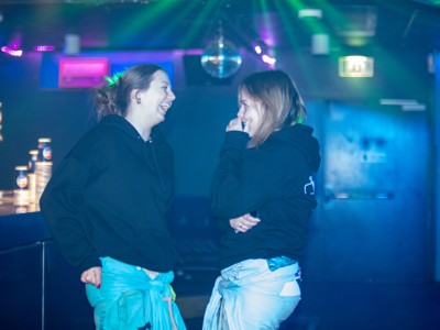 Bild från "TidsrEZan efterzläpp"