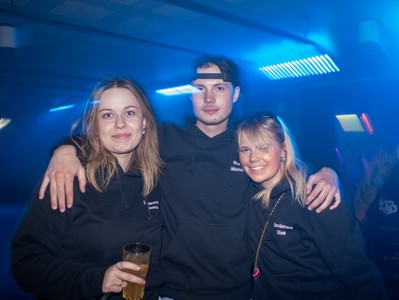 Bild från "TidsrEZan efterzläpp"