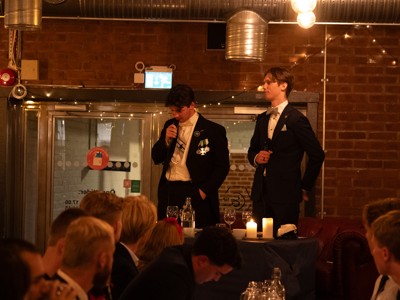 Bild från "Första Zittningen"