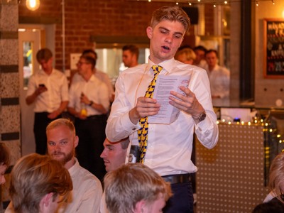 Bild från "Första Zittningen"