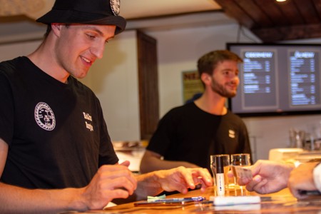 Bild från "Zaloonenöppning"