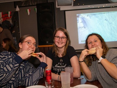 Bild från "Pre-Aprés Ski Pub"