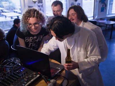 Bild från "ZKKs Karaoke Pub"