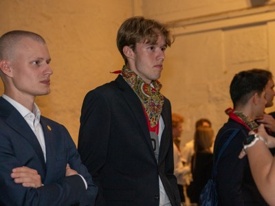 Bild från "Z^4"