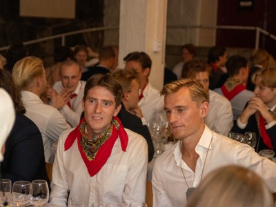 Bild från "Z^4"