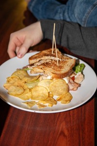 Bild från "Flower-Power Pub"