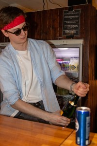 Bild från "Flower-Power Pub"