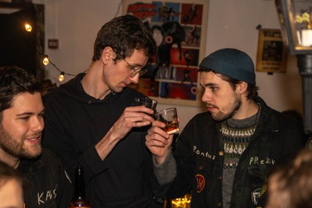 Bild från "Pubrunda LP3"