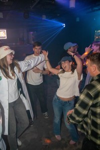 Bild från "TidsrEZan efterzläpp"