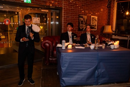 Bild från "Första Zittningen"