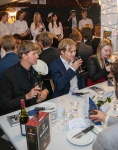 Bild från "Zångbokzzittning"