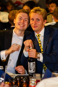 Bild från "Zångbokzzittning"