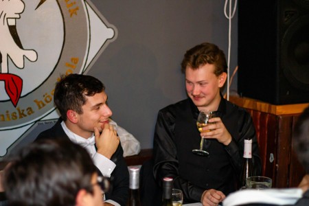 Bild från "Zångbokzzittning"