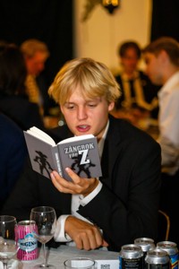 Bild från "Zångbokzzittning"