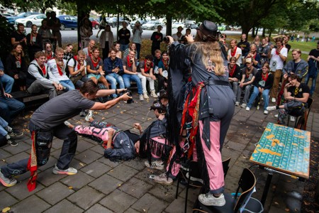 Bild från "Introhäfv"